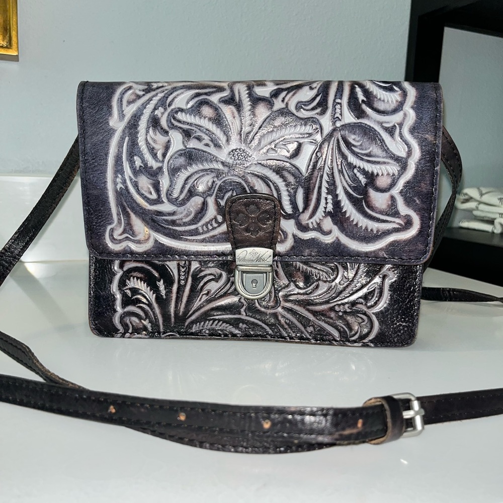 Patricia Nash Leather Tooled Black Gray Purse